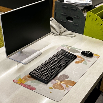 Extended Desk Pad