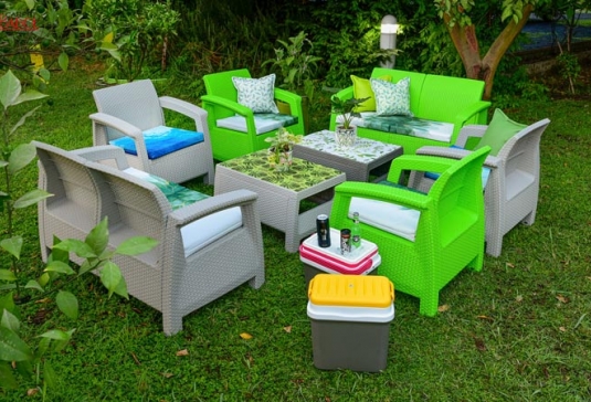 بهترین میز و صندلی برای فضای باز کدام است؟